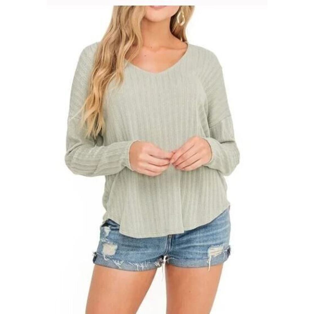 All In Favor Women's Long Sleeve V-Neck Pointelle Top in‎ Sage XS MSRP $35